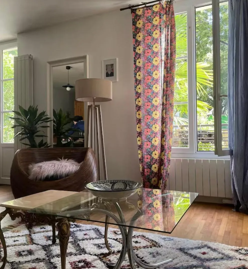 Appartement Avec Beau Jardin باريس