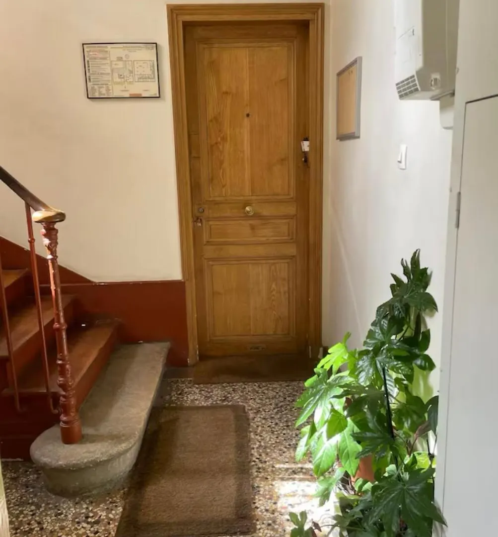 Appartement Avec Beau Jardin Paris 0*,  France